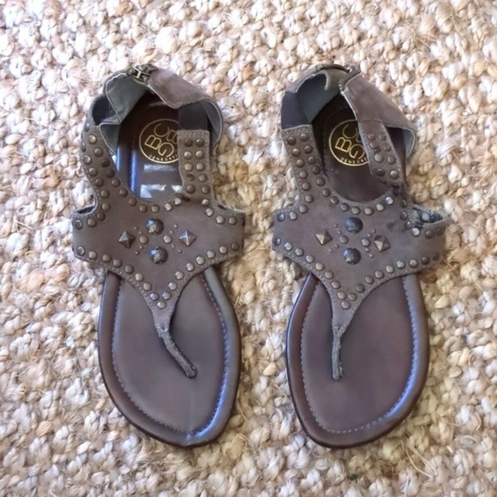 B C B G  Gunmetal Studded Suede Sandals Edgy Motorcycle  Zip Back 7.5 nwot